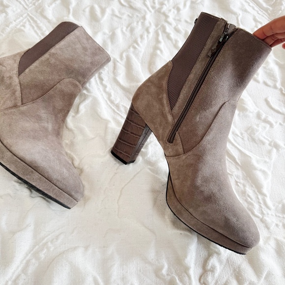 Donald Pliner Labell Platform Bootie Size 11M New - Picture 4 of 8